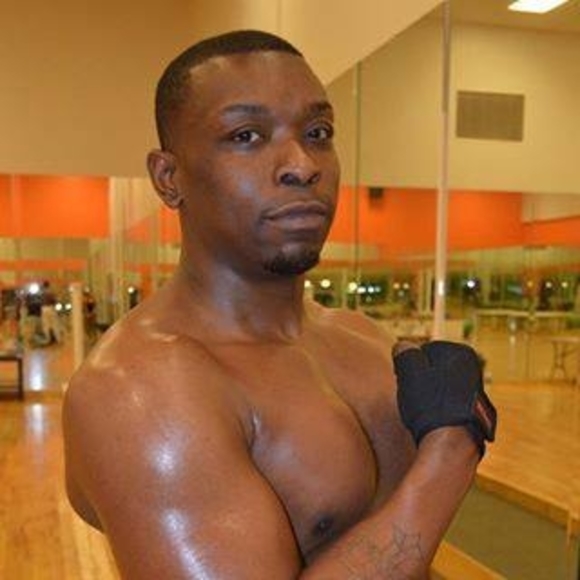 Meet your Posher, Ernest - Picture 1 of 1